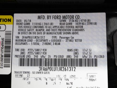 Used 2018 Ford Fusion SE FWD image 45