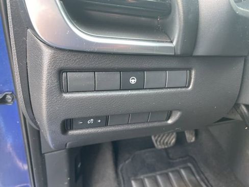 Used 2021 Nissan Rogue SV image 23