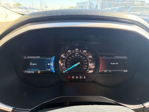 Used 2018 Ford Edge SEL w/ Equipment Group 201A FWD image 8