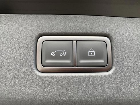 New 2026 Kia EV9 Light image 9