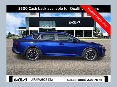 New 2025 Kia K4 EX