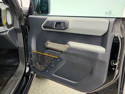 Used 2021 Ford Bronco Badlands image 26