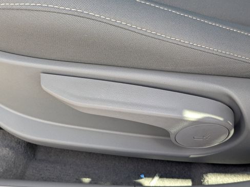 New 2025 Hyundai Elantra Sport image 19