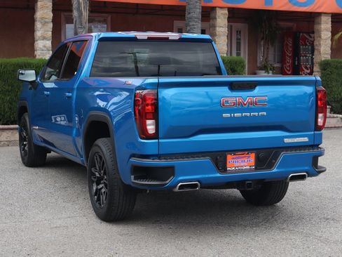 Used 2023 GMC Sierra 1500 Elevation w/ X31 Off-Road Package AWD/4WD image 6