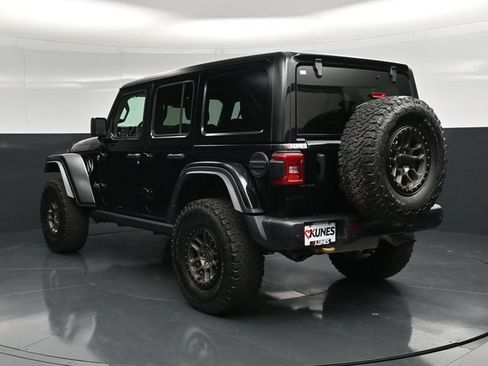 Used 2021 Jeep Wrangler Unlimited Rubicon w/ Xtreme Recon 35" Tire Package AWD/4WD image 12
