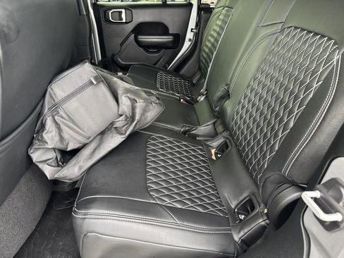 Used 2020 Jeep Gladiator Sport w/ Quick Order Package 24S image 23