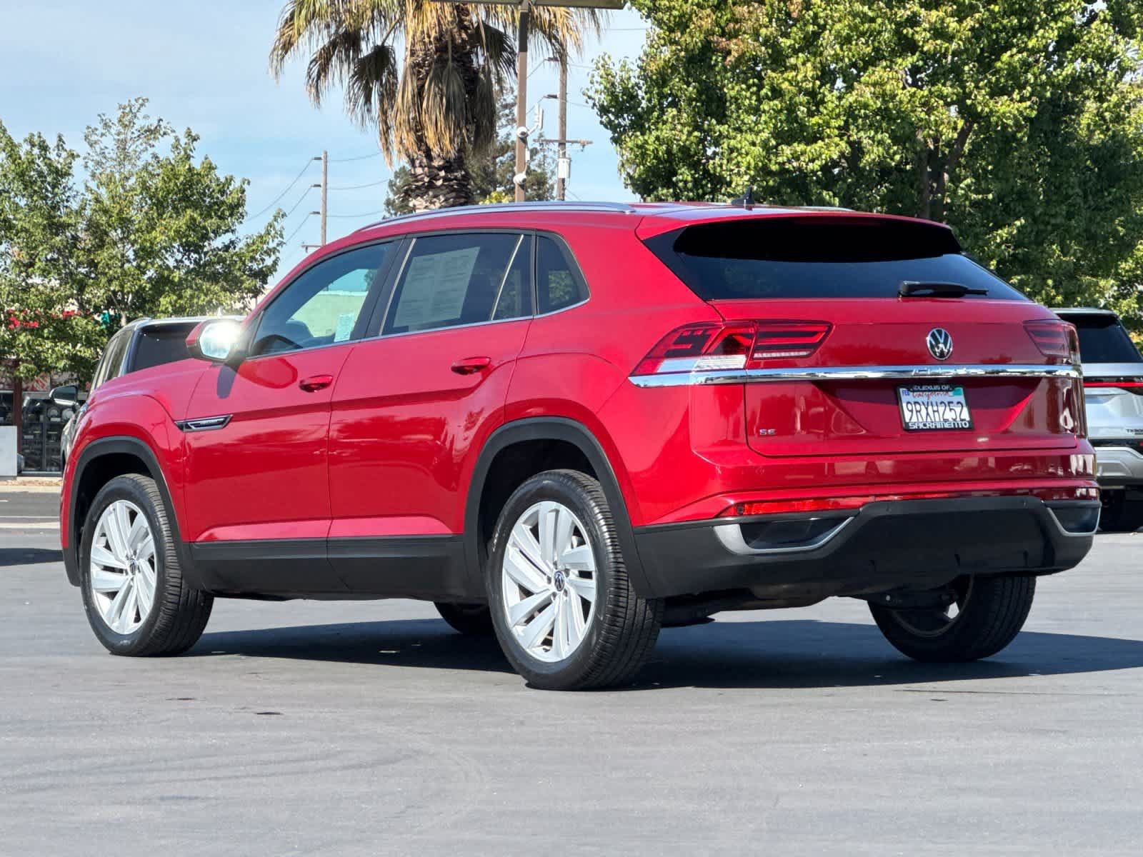 Used 2023 Volkswagen Atlas Cross Sport SE FWD image 7