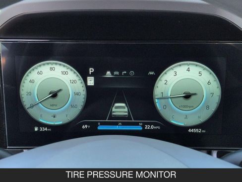 Used 2024 Hyundai Elantra SEL image 19