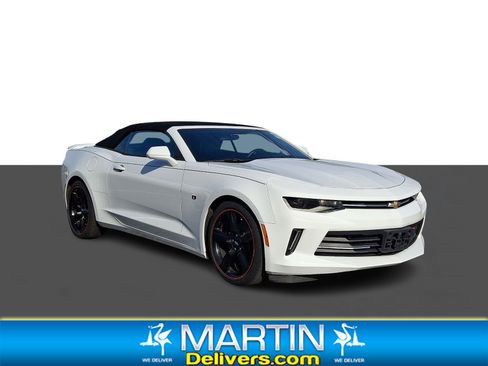 Used 2017 Chevrolet Camaro LT image 1