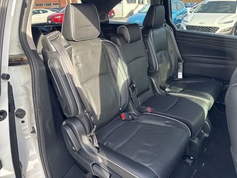 Used 2023 Honda Odyssey Elite image 10