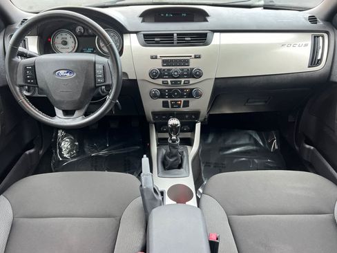Used 2009 Ford Focus SES image 3