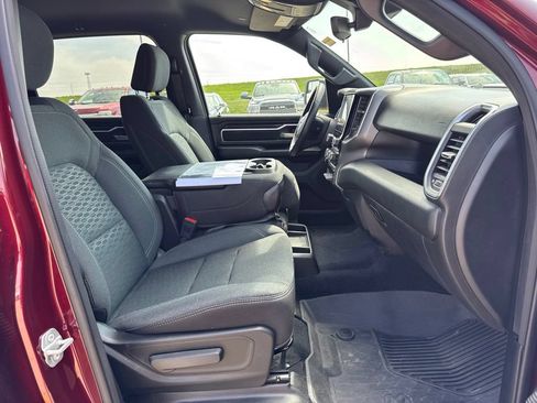 Used 2025 RAM 1500 Big Horn AWD/4WD image 5