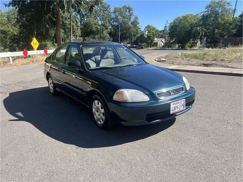 Used 1998 Honda Civic LX image 3