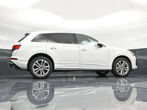 Used 2025 Audi Q7 3.0T Premium Plus AWD/4WD image 52