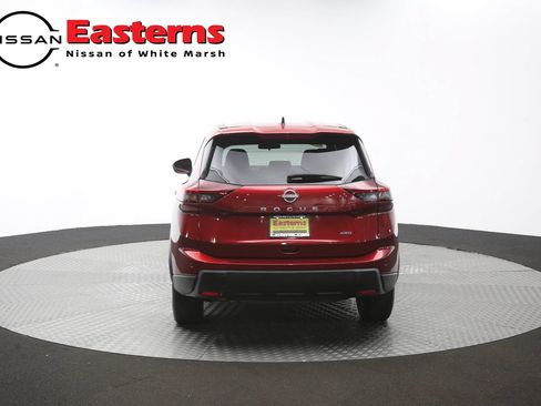 Used 2024 Nissan Rogue S AWD/4WD image 39
