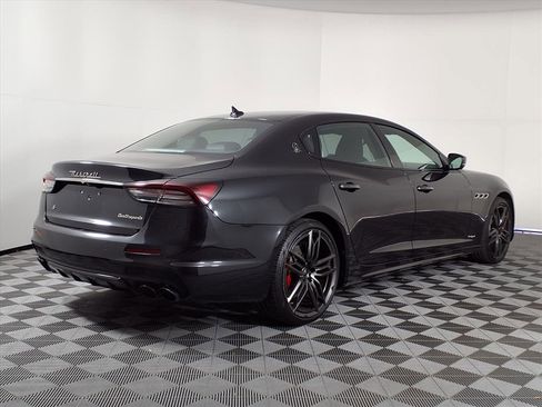Used 2021 Maserati Quattroporte S GranSport image 33