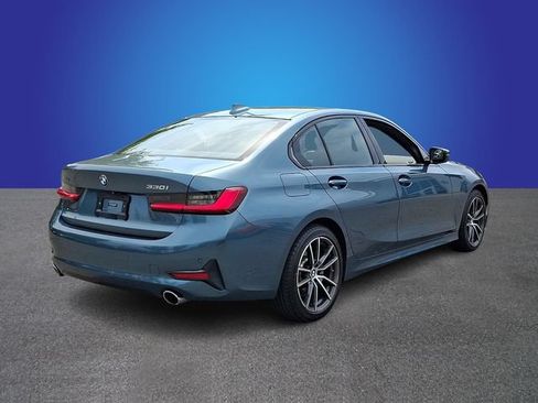 Used 2021 BMW 330i xDrive Sedan AWD/4WD image 4