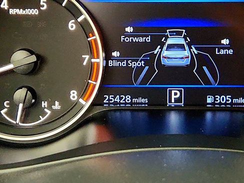 Used 2020 Nissan Altima 2.5 SR FWD image 14