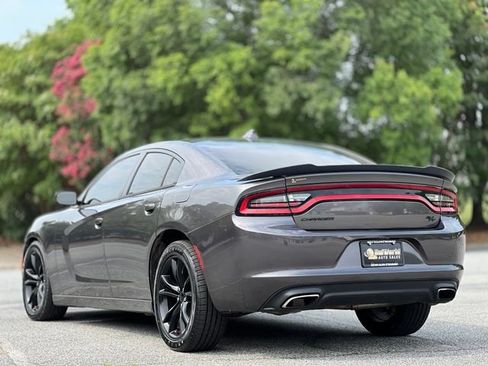 Used 2016 Dodge Charger R/T w/ Blacktop Package RWD image 7