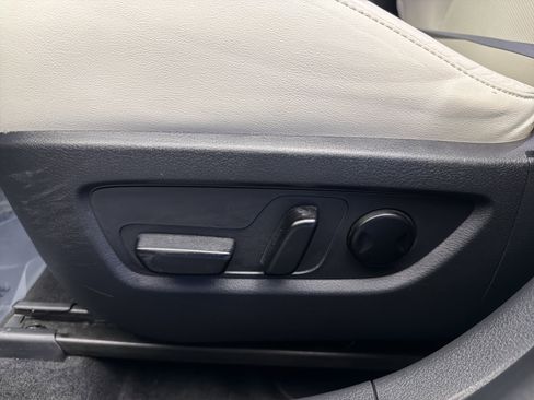 Used 2020 MAZDA CX-30 Premium Package image 12