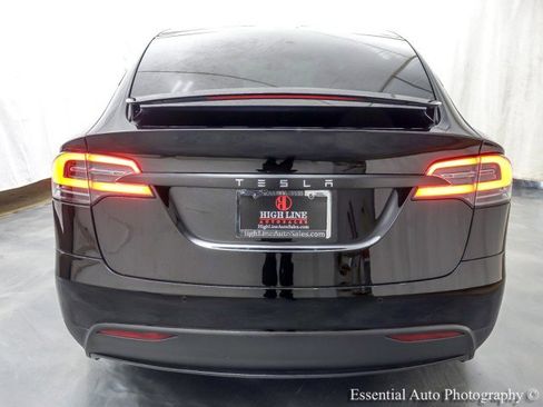 Used 2018 Tesla Model X P100D image 8