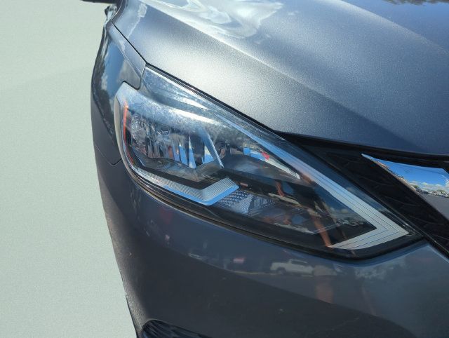 Certified 2019 Nissan Sentra S FWD image 17