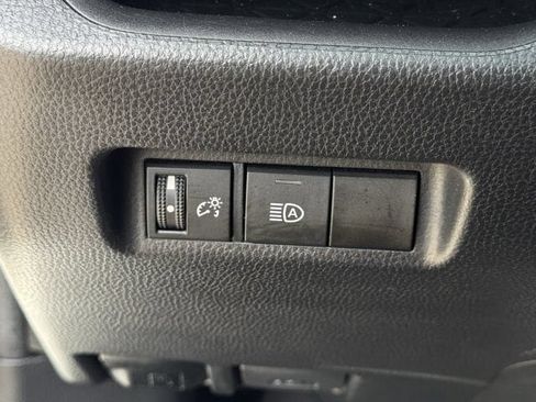 Used 2024 Toyota RAV4 LE AWD/4WD image 24