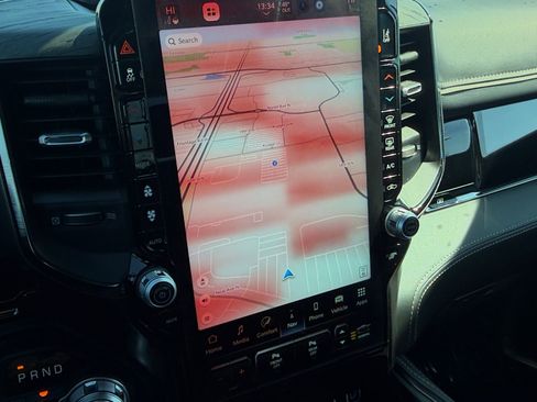 Used 2025 RAM 1500 Limited image 33