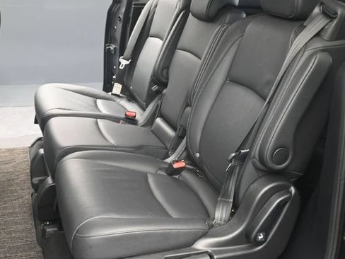 Certified 2025 Honda Odyssey EX-L image 18