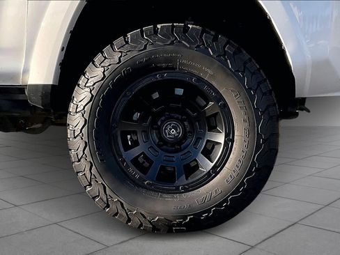 Used 2023 Toyota 4Runner TRD Off-Road image 11