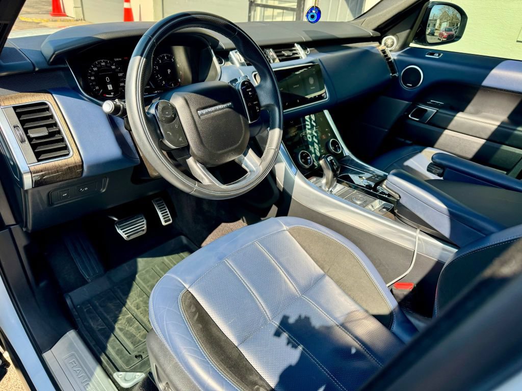 Used 2018 Land Rover Range Rover Sport Supercharged AWD/4WD image 19