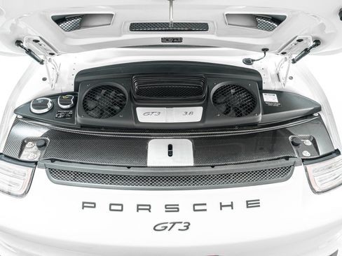 Used 2014 Porsche 911 GT3 RWD image 12
