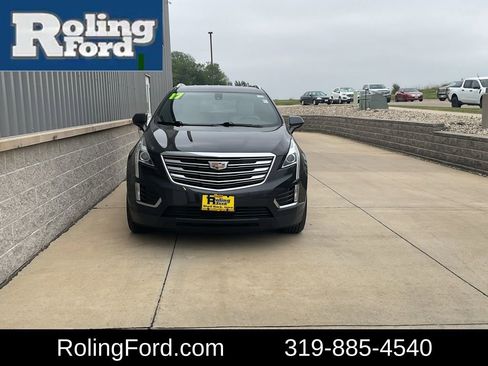 Used 2017 Cadillac XT5 FWD w/ LPO, Wheel Lock Package image 4