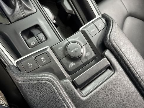 Used 2025 Toyota Grand Highlander AWD image 37