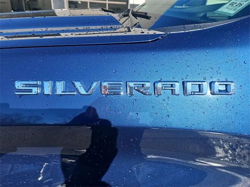 Used 2022 Chevrolet Silverado 1500 LT image 31