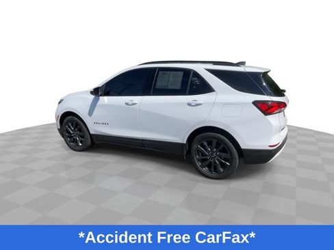 Used 2022 Chevrolet Equinox RS w/ LPO, Floor Liner Package AWD/4WD image 7