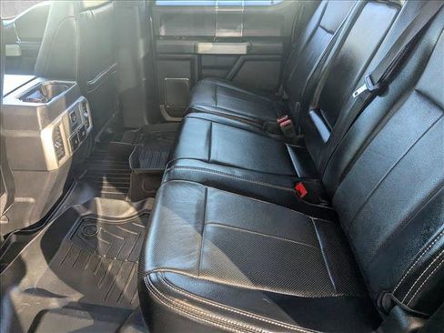 Used 2018 Ford F150 Lariat w/ Equipment Group 502A Luxury image 17