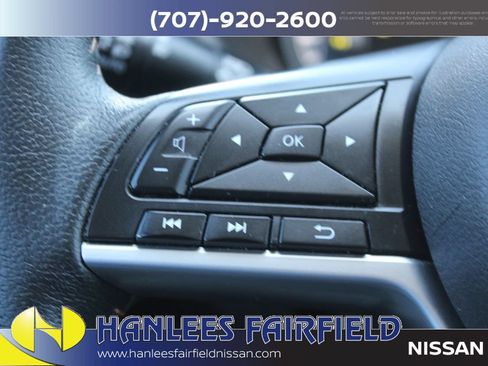 Used 2020 Nissan Kicks SR w/ SR Premium Package FWD image 25