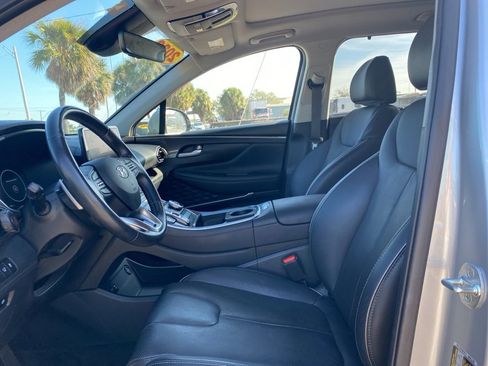 Certified 2023 Hyundai Santa Fe Limited image 9
