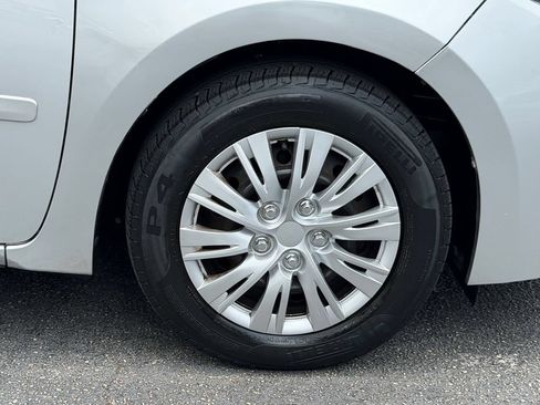 Used 2016 Toyota Corolla L FWD image 9