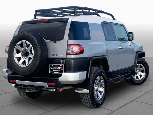 Used 2014 Toyota FJ Cruiser 4WD w/ Convenience Package image 13