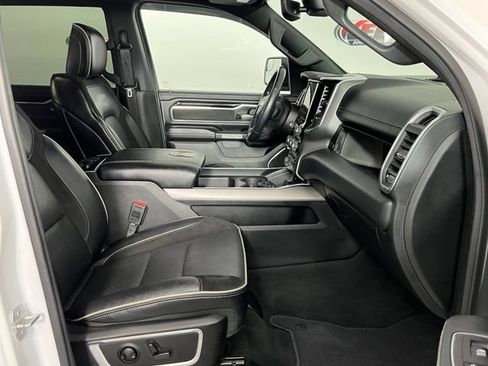 Used 2022 RAM 1500 Laramie AWD/4WD image 30
