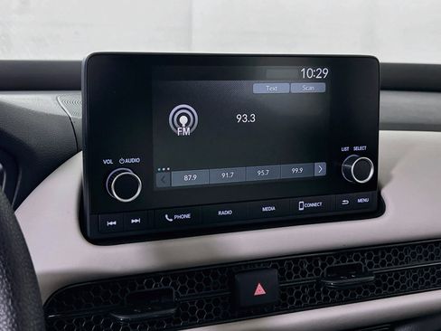 Used 2025 Honda HR-V LX image 14
