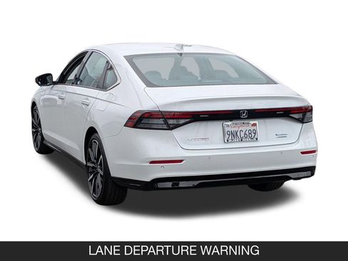 Used 2024 Honda Accord Touring image 7