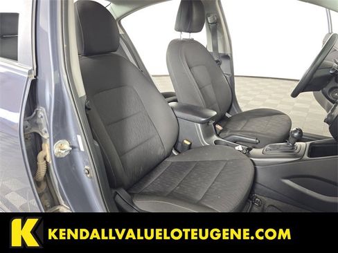 Used 2016 Kia Forte LX image 17