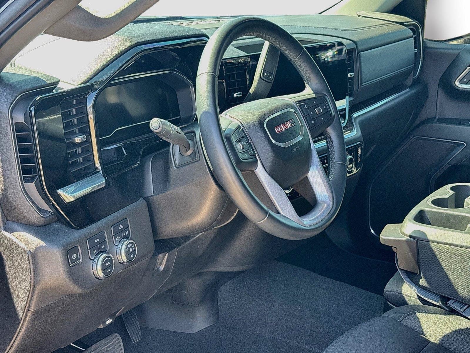 Used 2024 GMC Sierra 1500 Elevation AWD/4WD image 23
