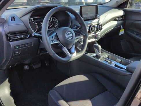 New 2025 Nissan Sentra SV w/ All-Weather Package image 9