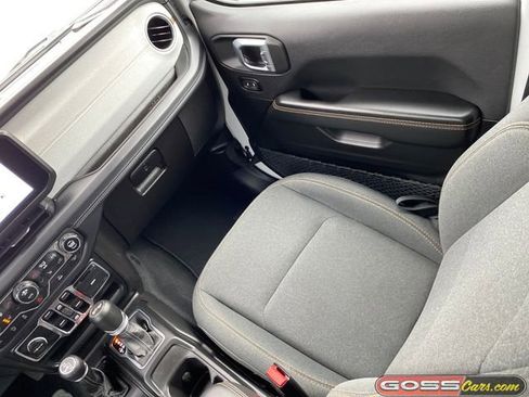 Certified 2024 Jeep Wrangler Sahara image 15