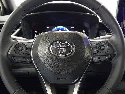 Used 2026 Toyota Corolla SE FWD image 24