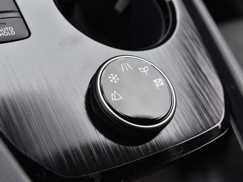 New 2026 Nissan Rogue SV image 17